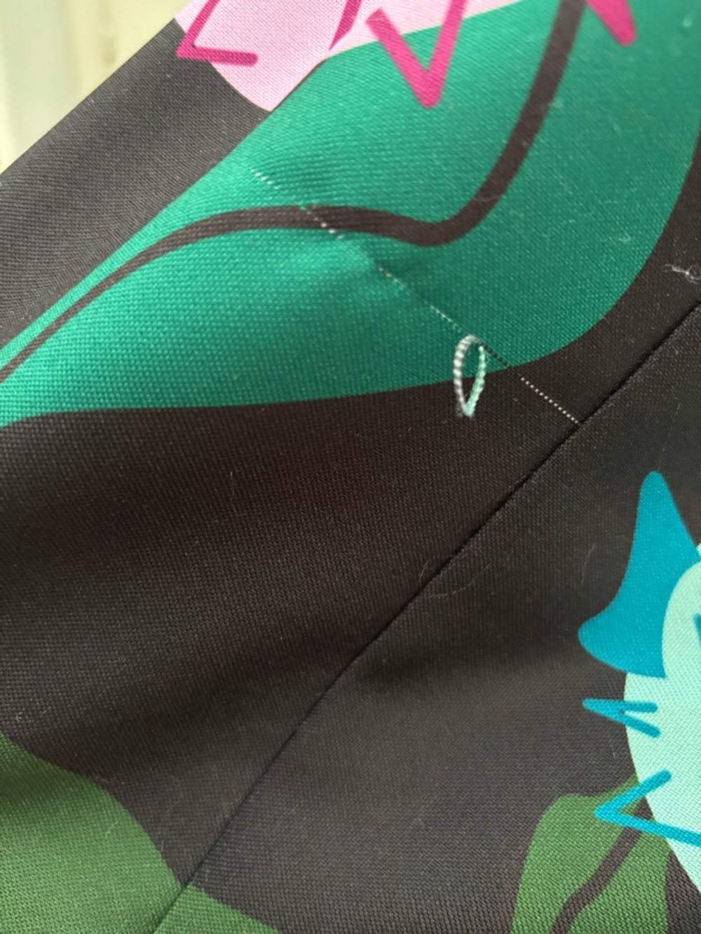 The Oblong Box Shop: Whimsical Puffer Fish Print Skirt in Black & Green - Picture 7 of 10